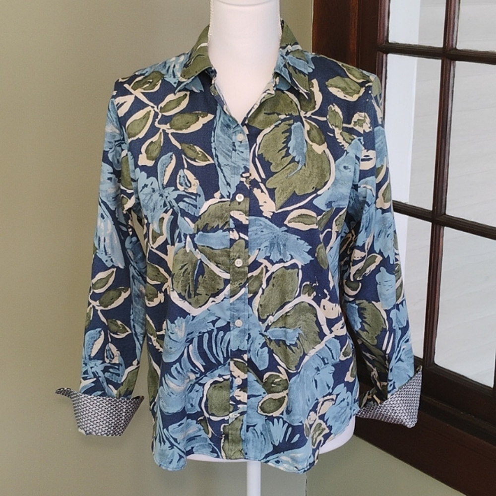 Chaps No-Iron Button Down Shirt Women Blue & Green Floral Office Preppy Size LP